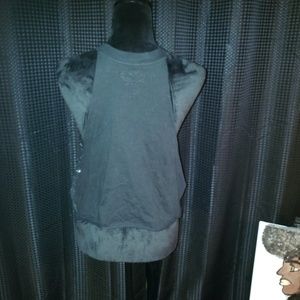 Forever 21 Tops - Cropped Starwars Top Forever 21 Tops - Cropped Starwars Top